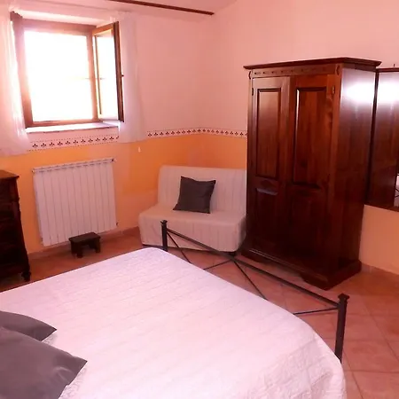 Farm stay Agriturismo Fra Viaco *