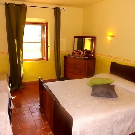 Farm stay Agriturismo Fra Viaco *